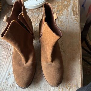 Eric Michael Brown Ankle Boots